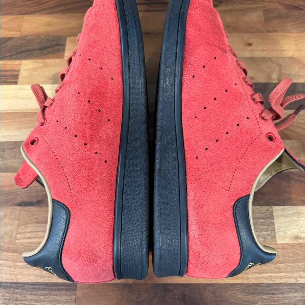 Adidas Stan Smith Disney Hook Red Sneakers - Picture 4 of 5